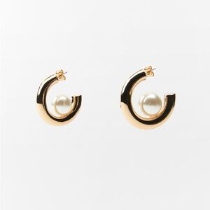 Zara limited edition pearl earrings